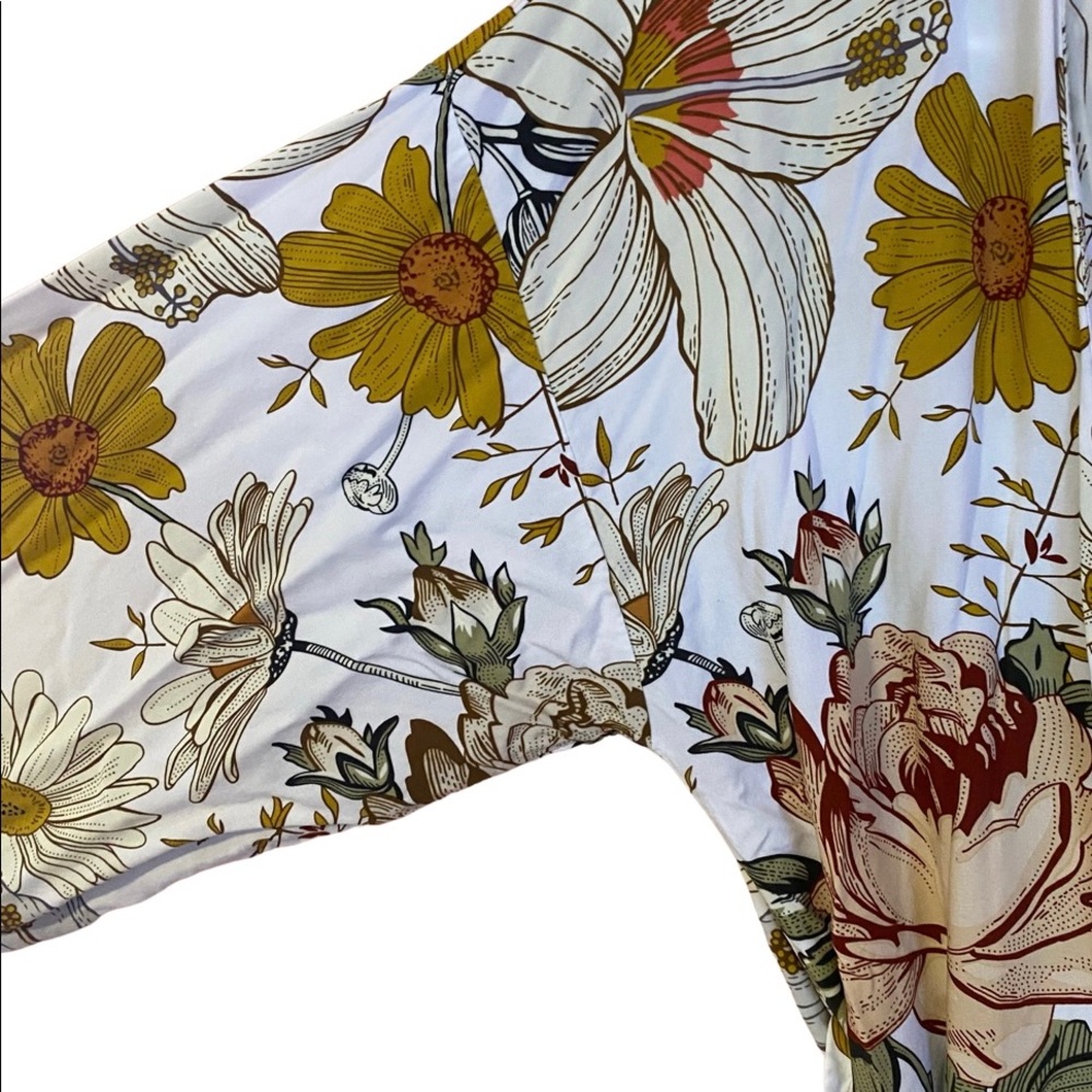 Boho flower satin robe